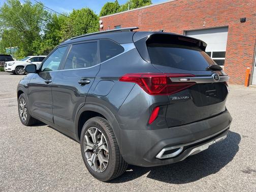 2021 Kia Seltos EX