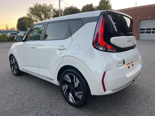 2023 Kia Soul GT-Line