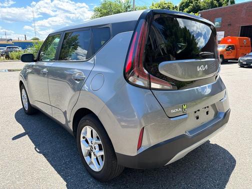 Steel Gray 2023 Kia Soul LX