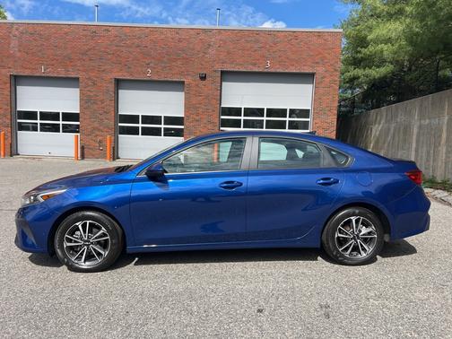 2022 Kia Forte LXS