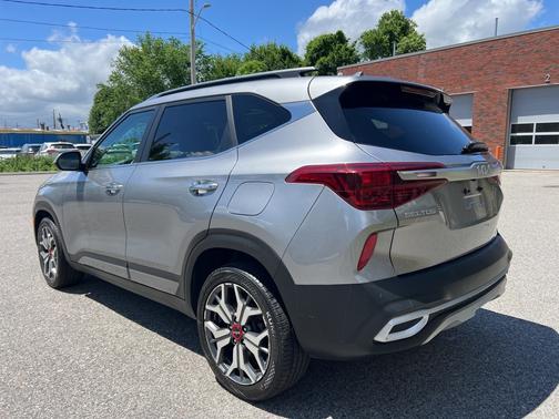 2022 Kia Seltos SX