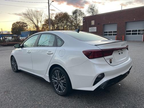 2023 Kia Forte GT-Line