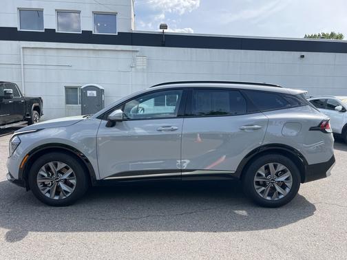 2025 Kia Sportage SX