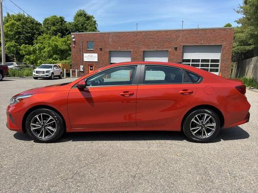 Fire 2023 Kia Forte LXS