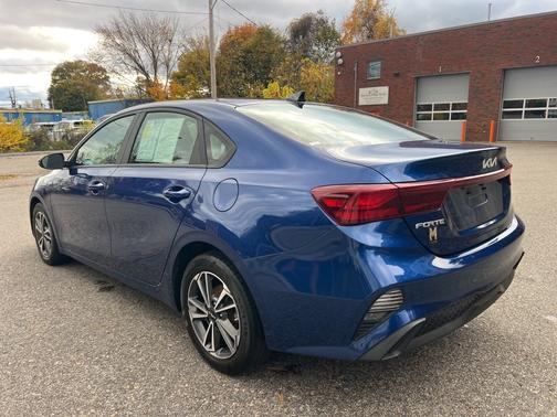 2022 Kia Forte LXS