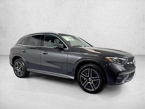 Graphite Gray Metallic 2026 Mercedes-Benz GLC 300 Base 4MATIC
