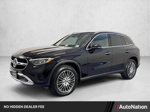Black 2025 Mercedes-Benz GLC 300 Base