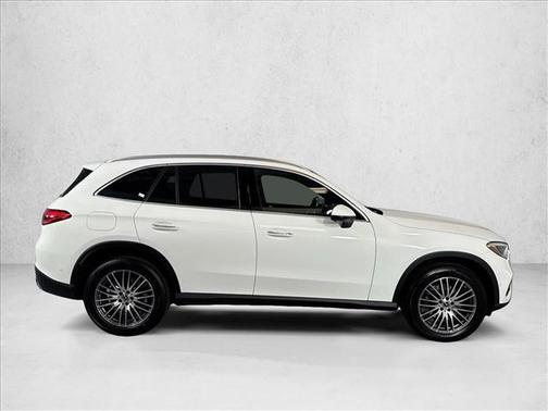Polar White 2026 Mercedes-Benz GLC 300 Base 4MATIC