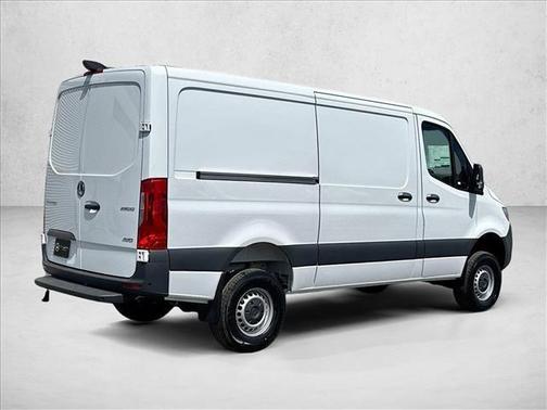 Arctic White 2026 Mercedes-Benz Sprinter 2500 Standard Roof