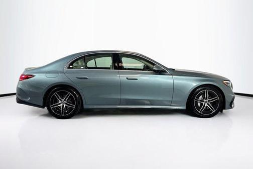 Verde 2026 Mercedes-Benz E-Class E 350