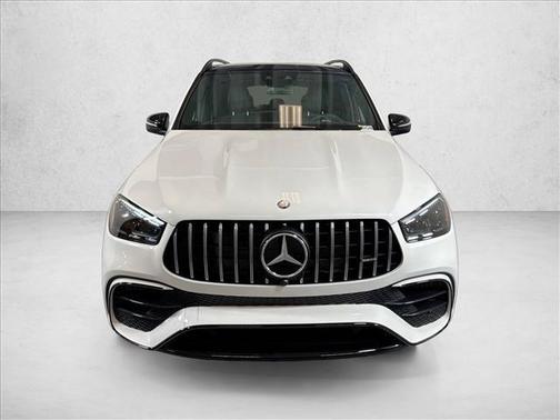 MANUFAKTUR Moonlight White Metallic 2026 Mercedes-Benz AMG GLE 63 S