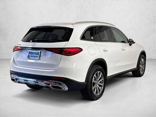 Polar White 2026 Mercedes-Benz GLC 300 Base