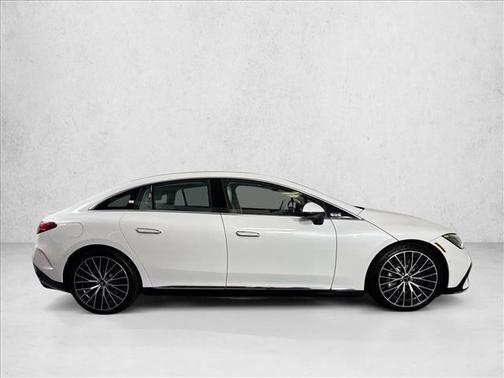 Moon 2023 Mercedes-Benz AMG EQE Base