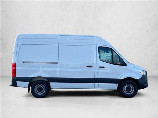 Arctic White 2026 Mercedes-Benz Sprinter 2500 Standard Roof