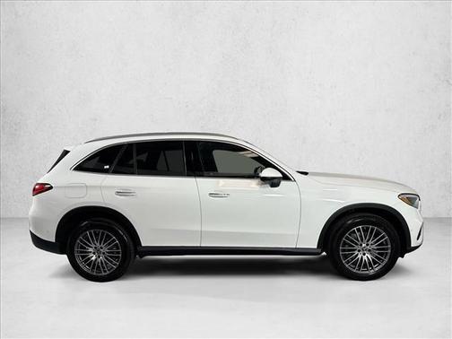 Polar White 2026 Mercedes-Benz GLC 300 Base 4MATIC