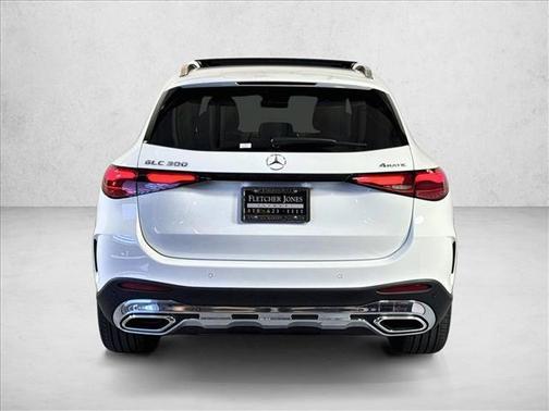Polar White 2026 Mercedes-Benz GLC 300 Base 4MATIC