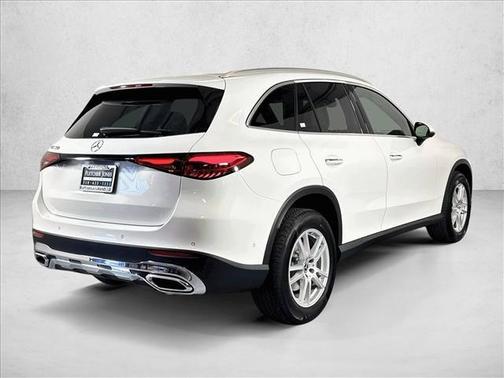 Polar White 2026 Mercedes-Benz GLC 300 Base