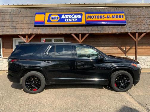 Black 2020 Chevrolet Traverse Premier