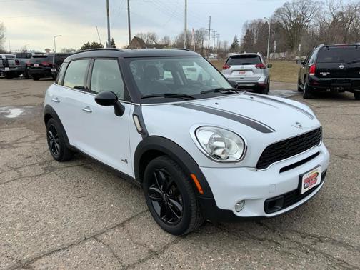 2012 MINI Cooper S Countryman Base
