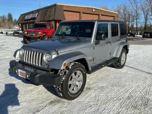 2017 Jeep Wrangler Unlimited Sahara