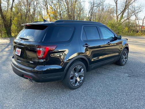2018 Ford Explorer sport