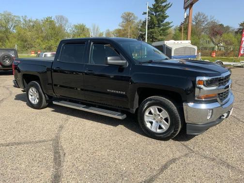 Black 2017 Chevrolet Silverado 1500 LT