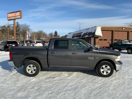 2020 RAM 1500 Classic SLT