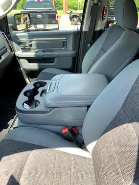 2020 RAM 1500 Classic SLT