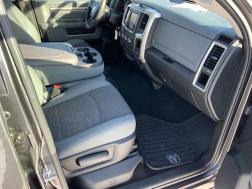 2020 RAM 1500 Classic SLT