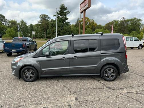 2023 Ford Transit Connect Titanium