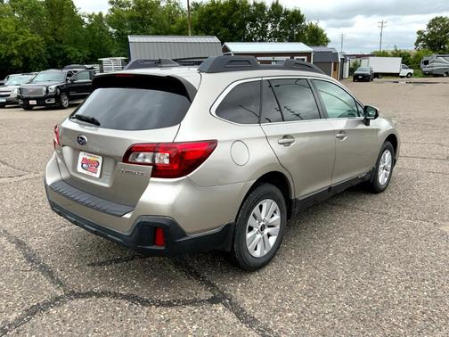 2018 Subaru Outback 2.5i Premium