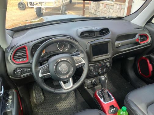 2020 Jeep Renegade Trailhawk