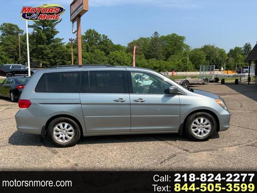 Silver 2008 Honda Odyssey EX-L
