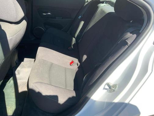 White 2014 Chevrolet Cruze ECO
