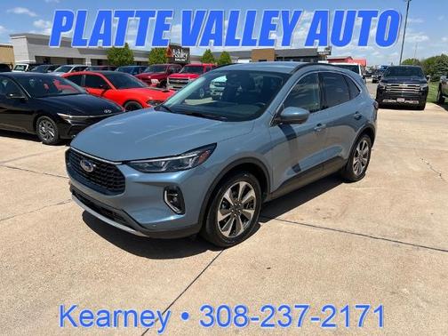2023 Ford Escape PLATINUM