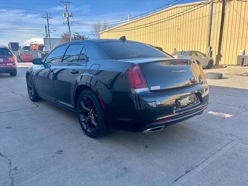 2022 Chrysler 300 S