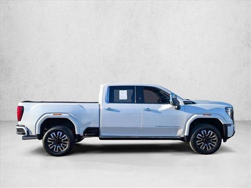 2025 GMC Sierra 2500 Denali Ultimate