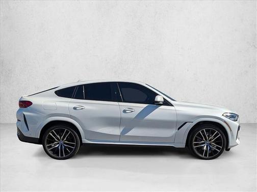 2022 BMW X6 xDrive40i