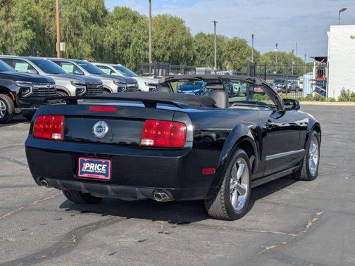 Black Clearcoat 2008 Ford Mustang GT Deluxe