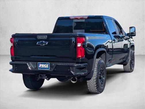 Black 2022 Chevrolet Silverado 2500 LTZ