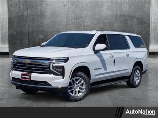 2025 Chevrolet Suburban LT