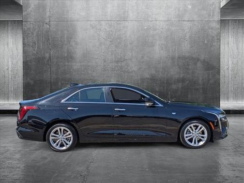 2024 Cadillac CT4 Luxury