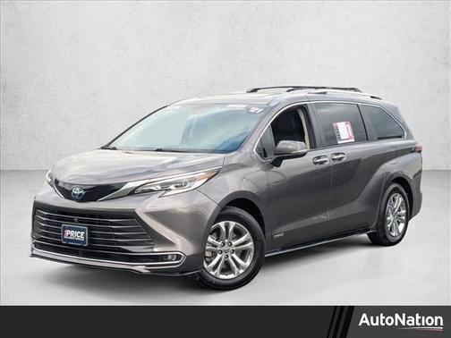 2021 Toyota Sienna Platinum