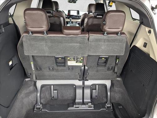 2021 Toyota Sienna Platinum