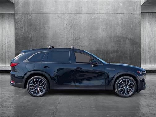 2025 Mazda CX-70 PHEV Premium Plus Package