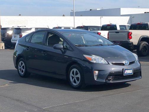 Winter Gray Metallic 2015 Toyota Prius Two