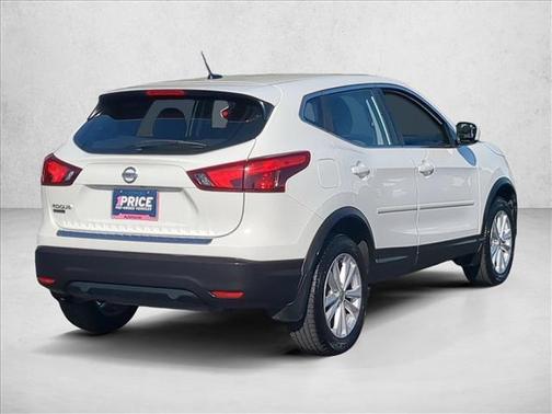 Glacier White 2018 Nissan Rogue Sport S