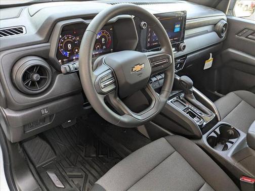 2025 Chevrolet Colorado WT