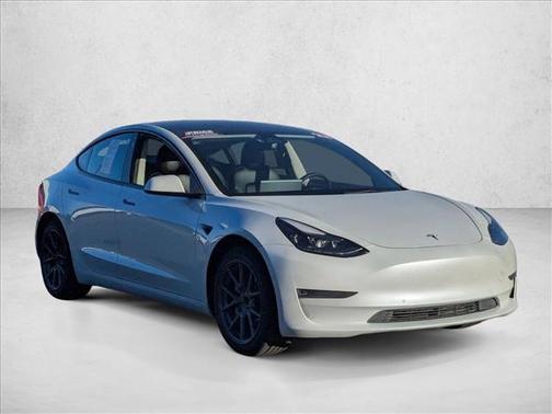 2022 Tesla Model 3 Standard Range