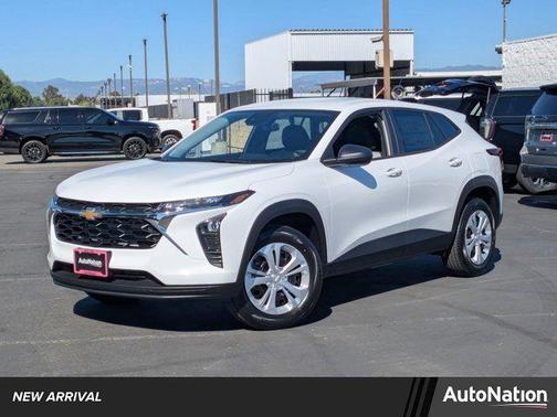 2026 Chevrolet Trax LS